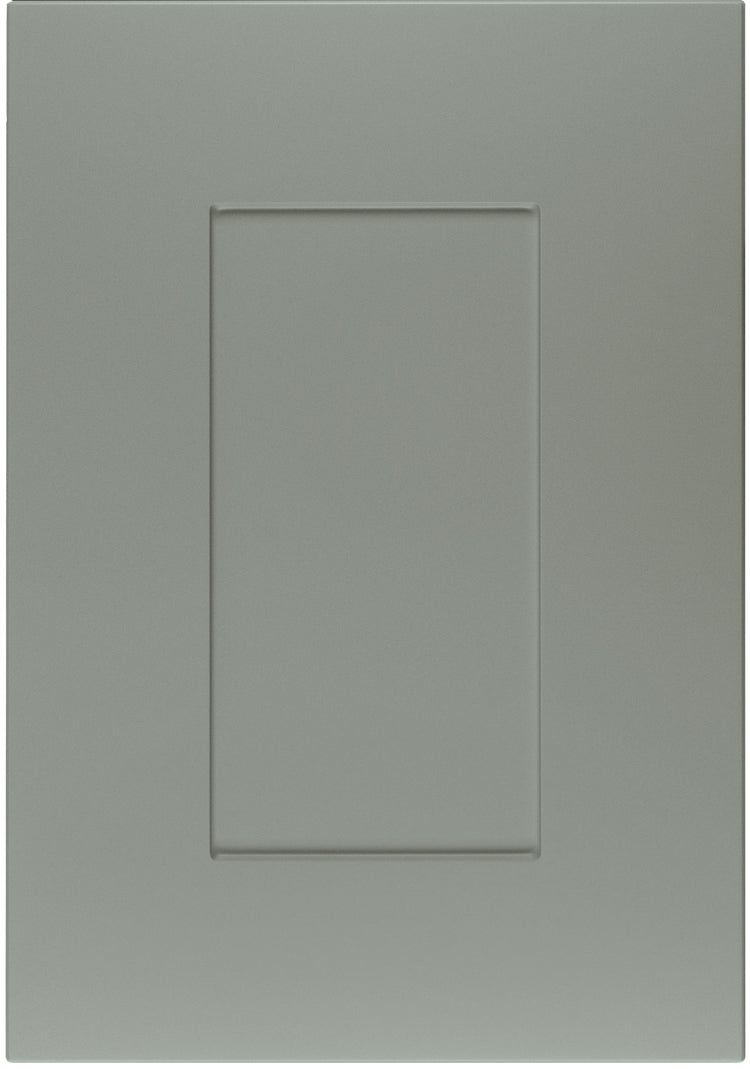 Plant on Tall End Panel 2400x630